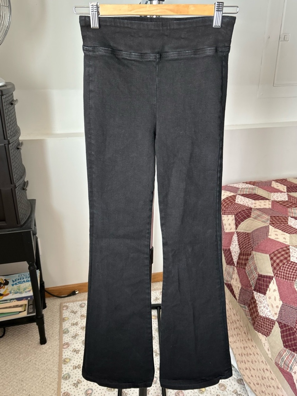 Frame The Jet Set Flare Pull On Jeans Black 1